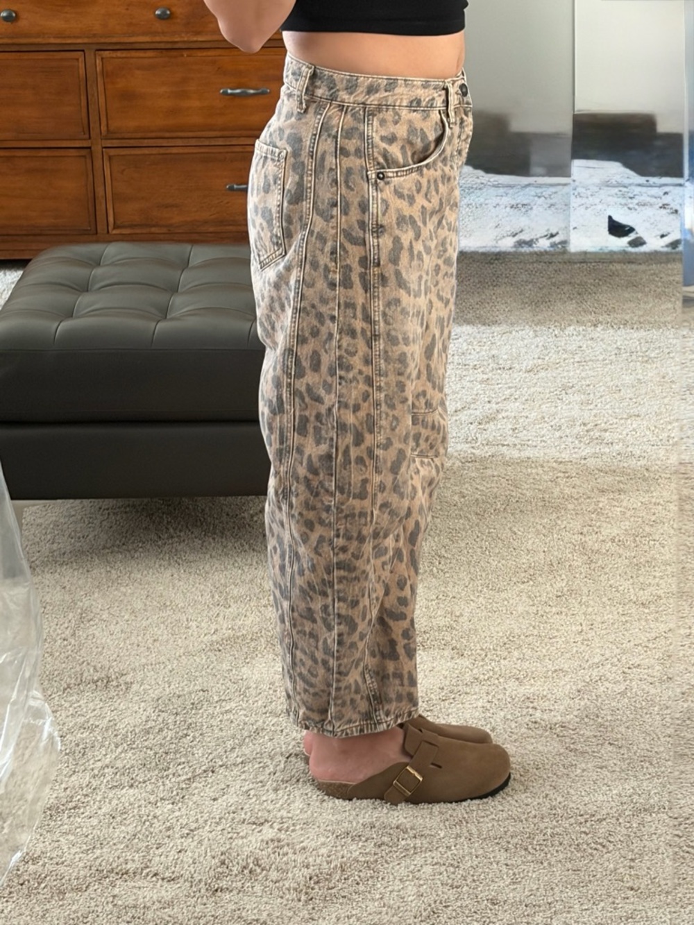 Free People Leopard Print High-Waist Women’s Jeans - Picture 2 of 5